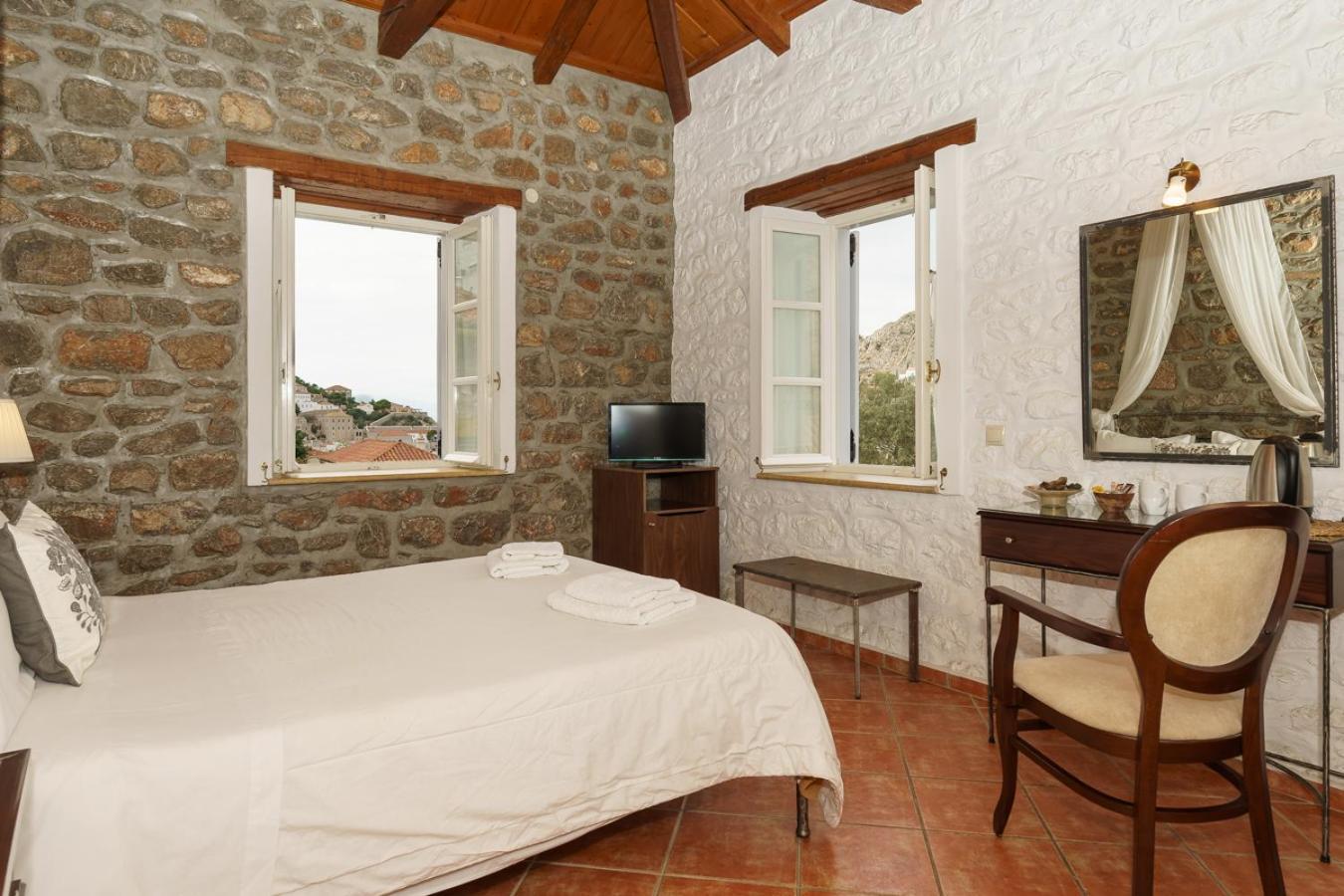 Nereids Guesthouse Hydra  Esterno foto
