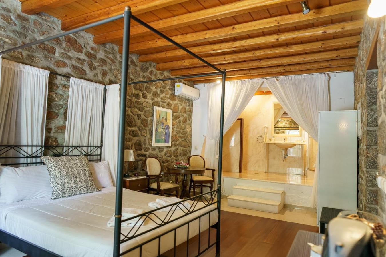 Nereids Guesthouse Hydra  Esterno foto