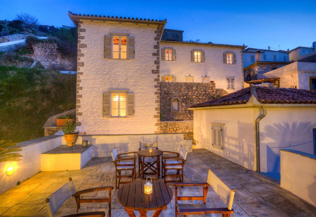 Nereids Guesthouse Hydra  Esterno foto