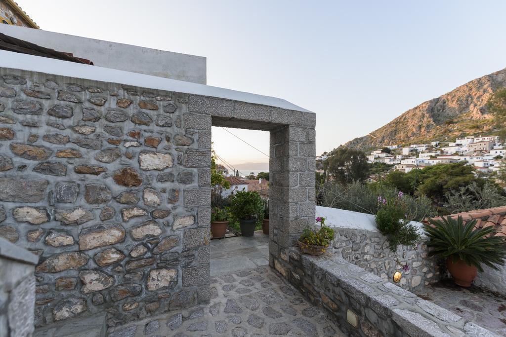 Nereids Guesthouse Hydra  Esterno foto